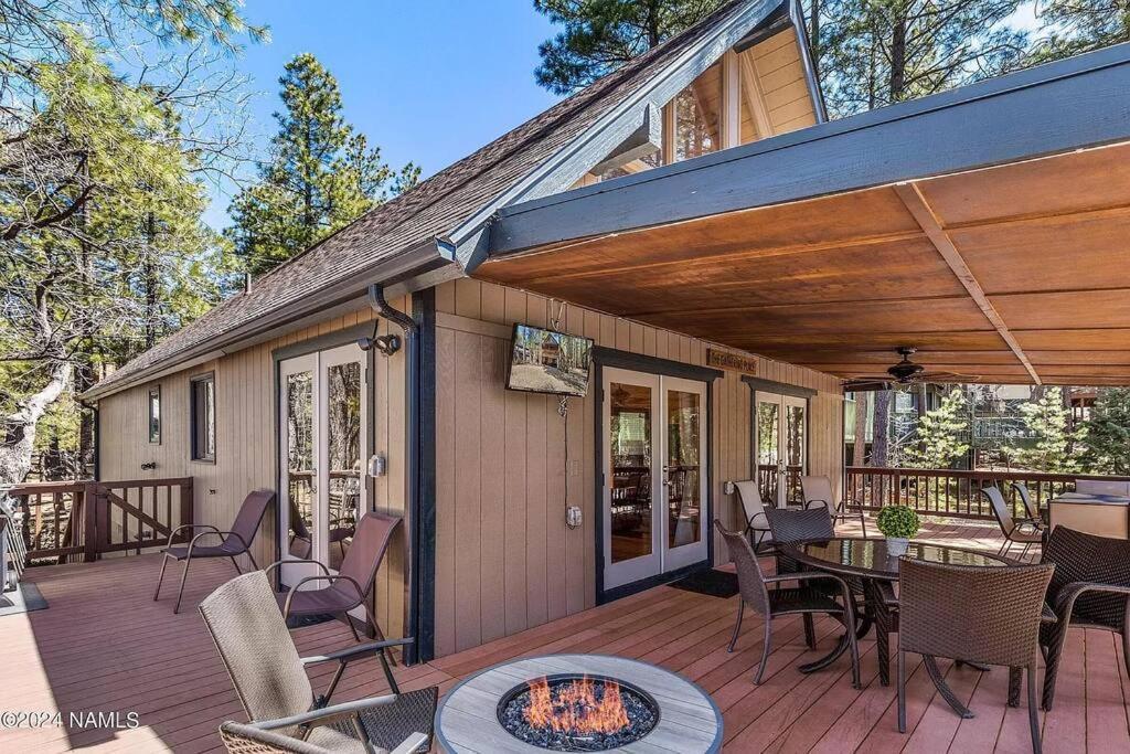 Luxury Cabin Oasis Getaway Heart Of Munds Park Экстерьер фото