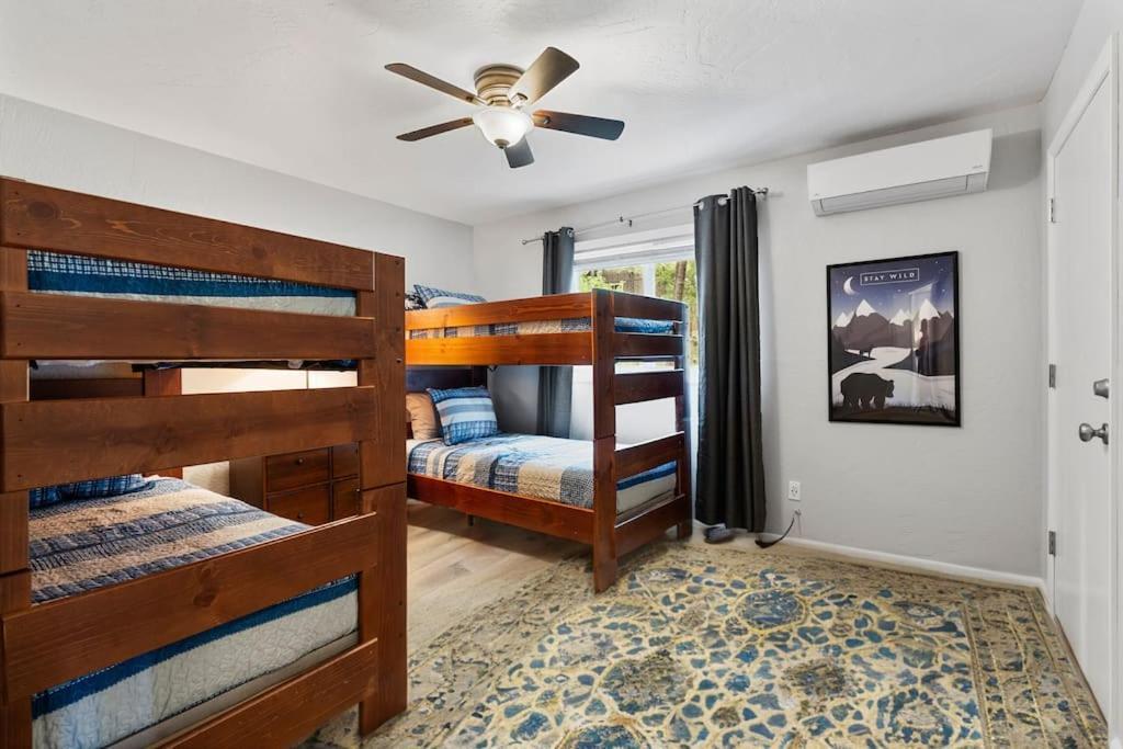 Luxury Cabin Oasis Getaway Heart Of Munds Park Экстерьер фото