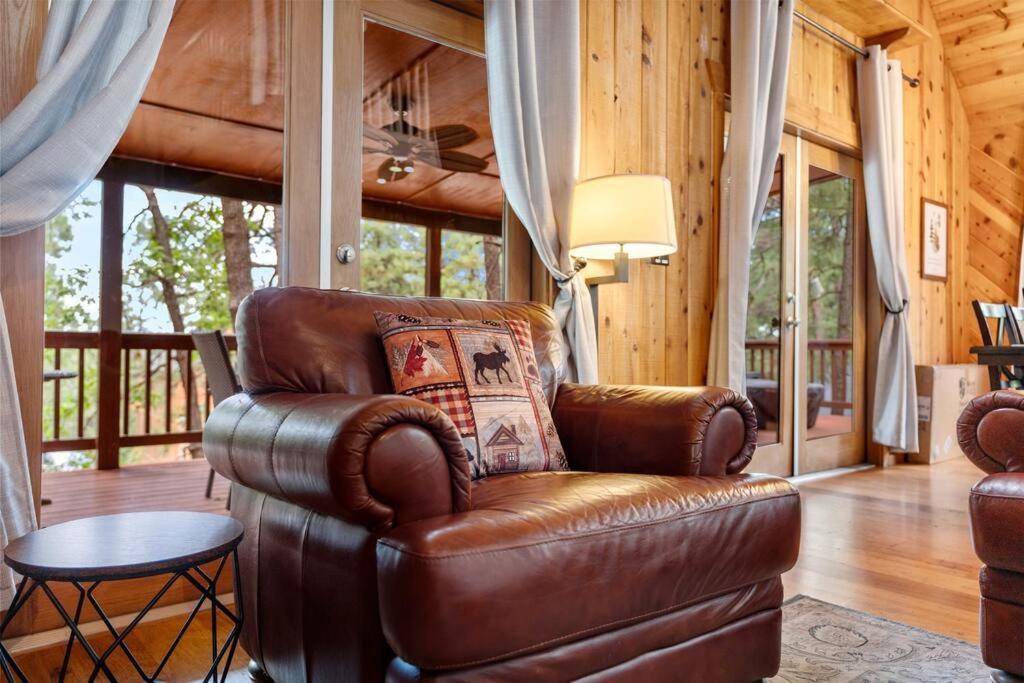 Luxury Cabin Oasis Getaway Heart Of Munds Park Экстерьер фото