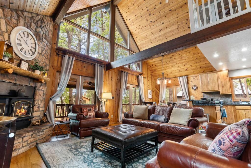 Luxury Cabin Oasis Getaway Heart Of Munds Park Экстерьер фото